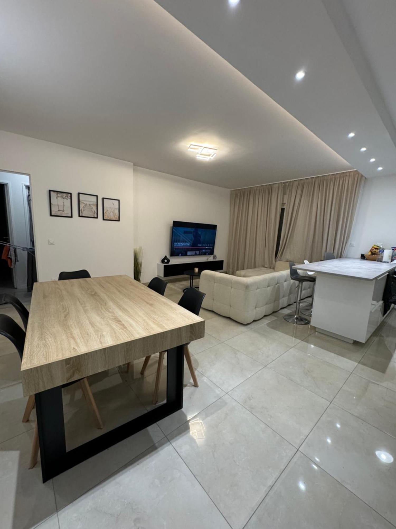 Appartement La Defense Champs Elysee Nanterre Exteriör bild